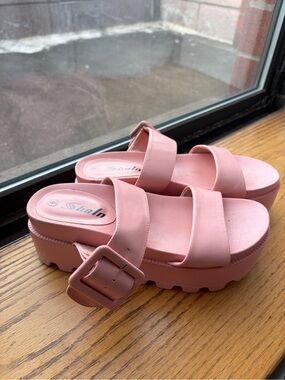 SHEIN Blush Pink Platform Slide Sandals with Buckle